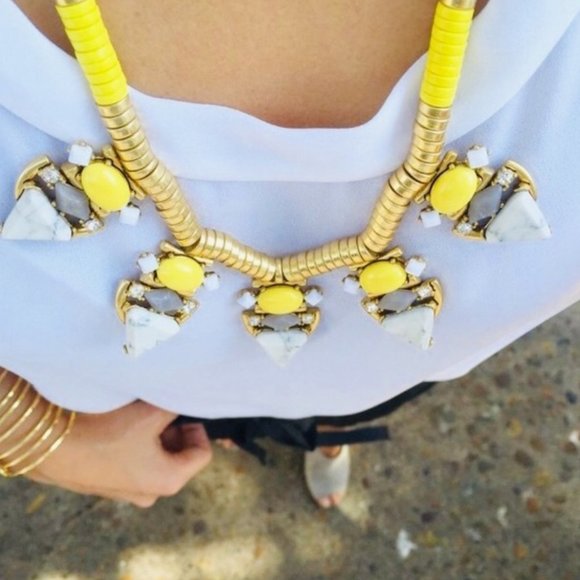 Stella & Dot | Walkin’on Sunshine🌞🌼✨Yellow+Gold Pavilion Statement Neckl… - Picture 4 of 8